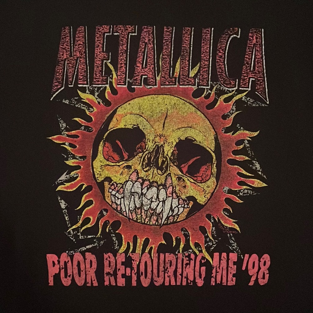 Metallica band t-shirt size XL